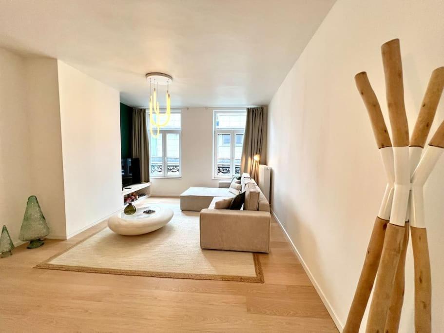 Duplex Chic Et Spacieux - Hypercentre เลียจ ภายนอก รูปภาพ