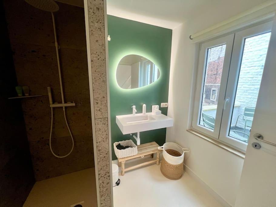 Duplex Chic Et Spacieux - Hypercentre เลียจ ภายนอก รูปภาพ